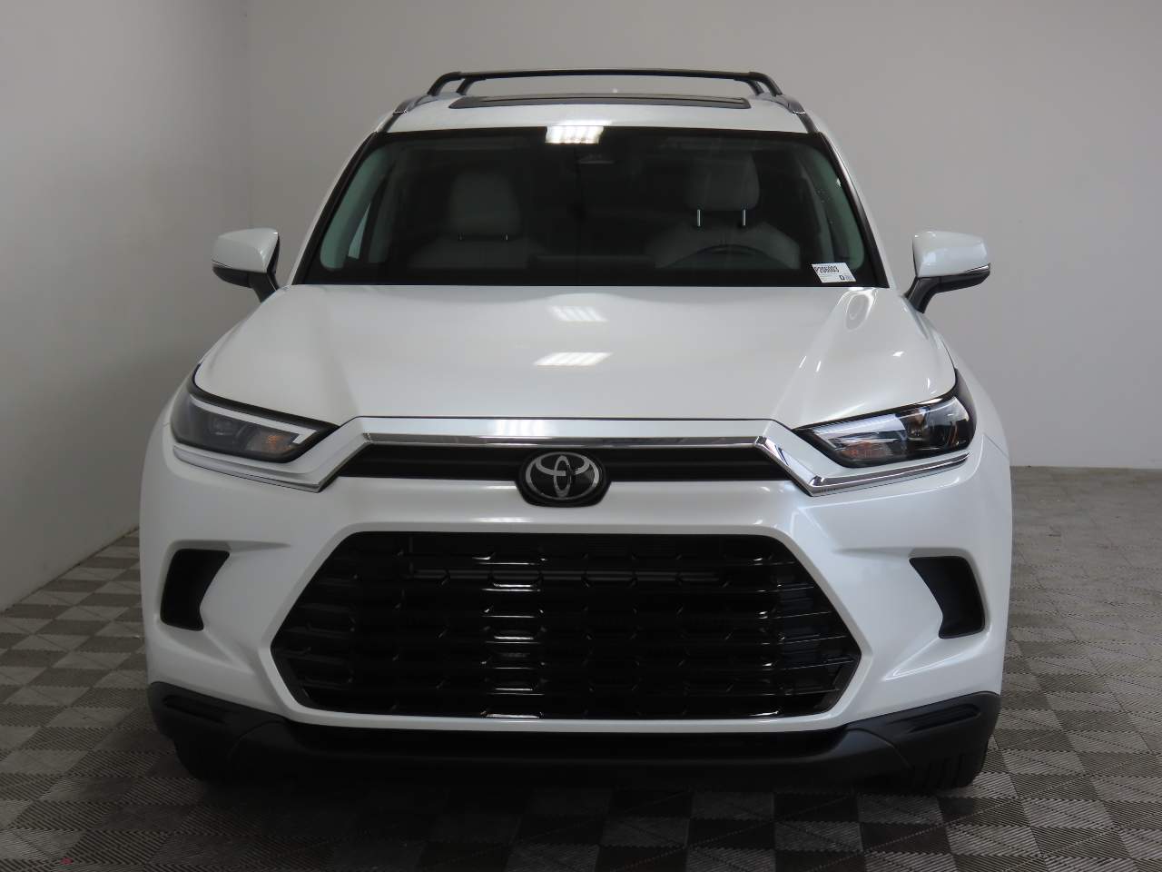 2025 Toyota Grand Highlander Hybrid XLE