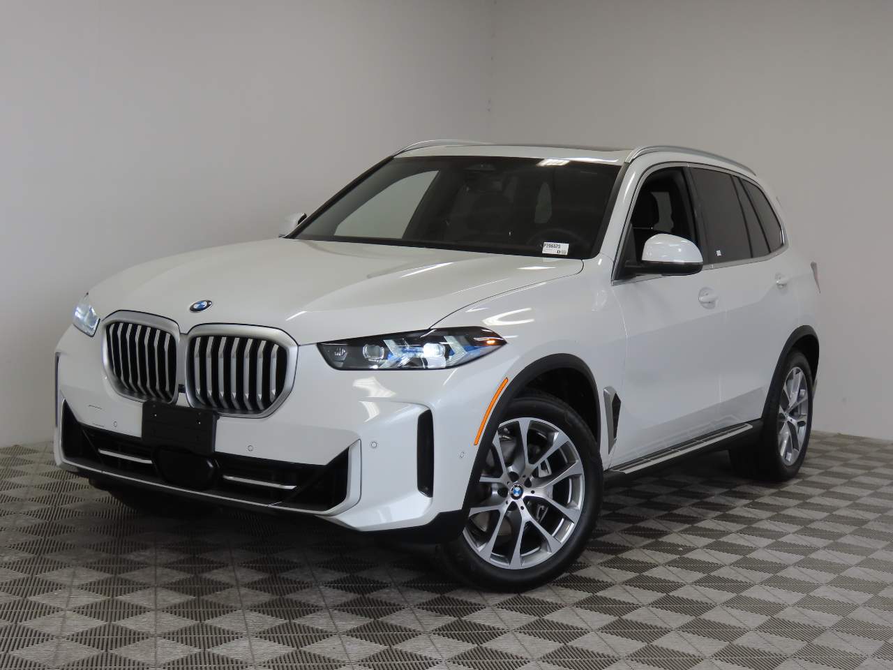 2026 BMW X5 sDrive40i's photo