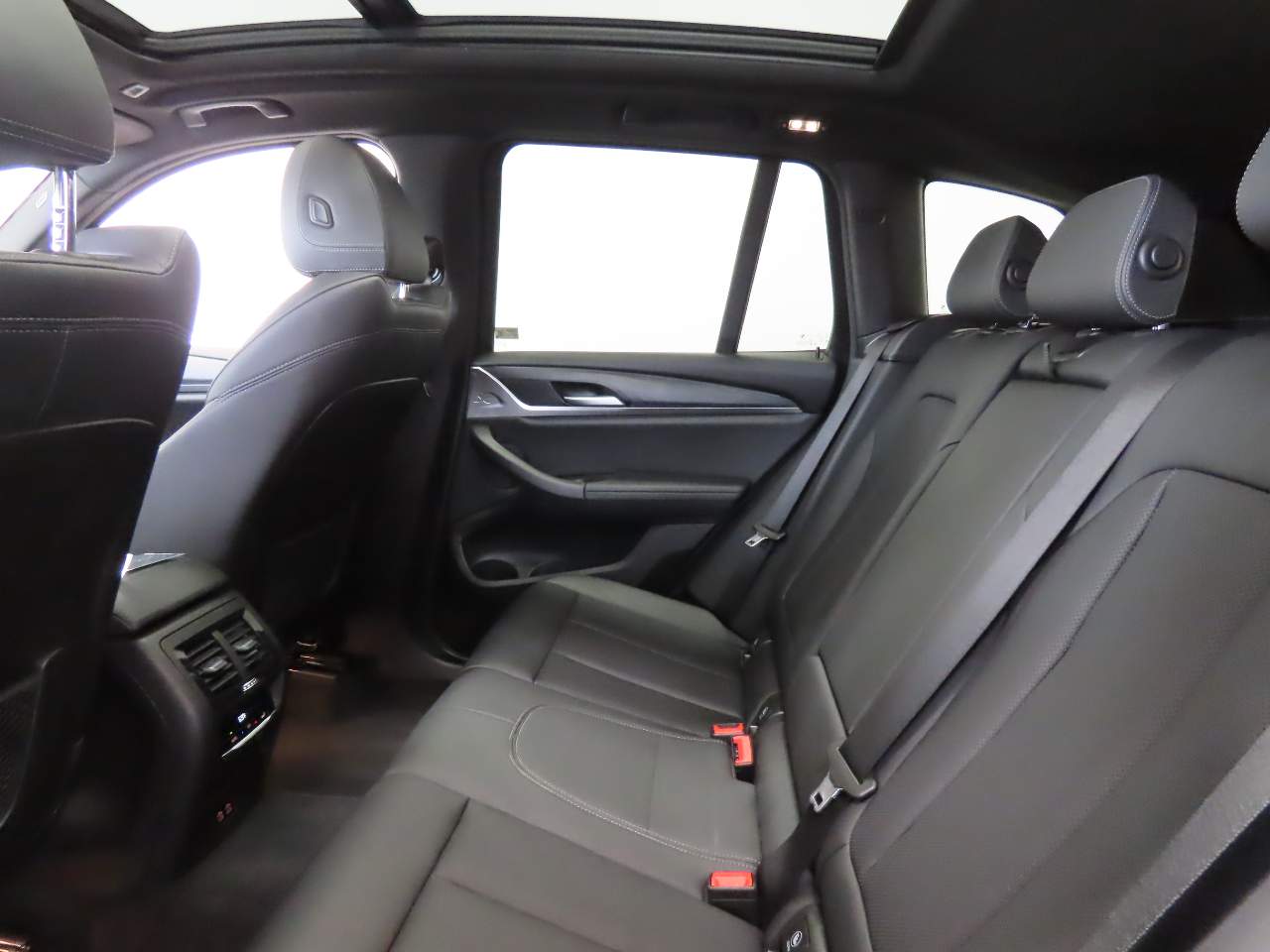 2024 BMW X3 30i - Photo 16
