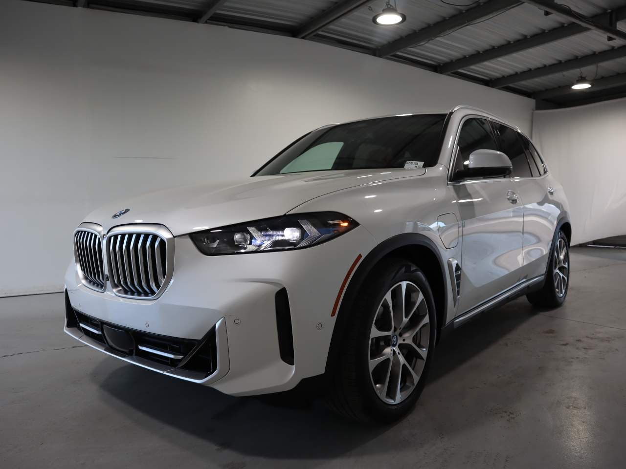 2024 BMW X5 xDrive50e