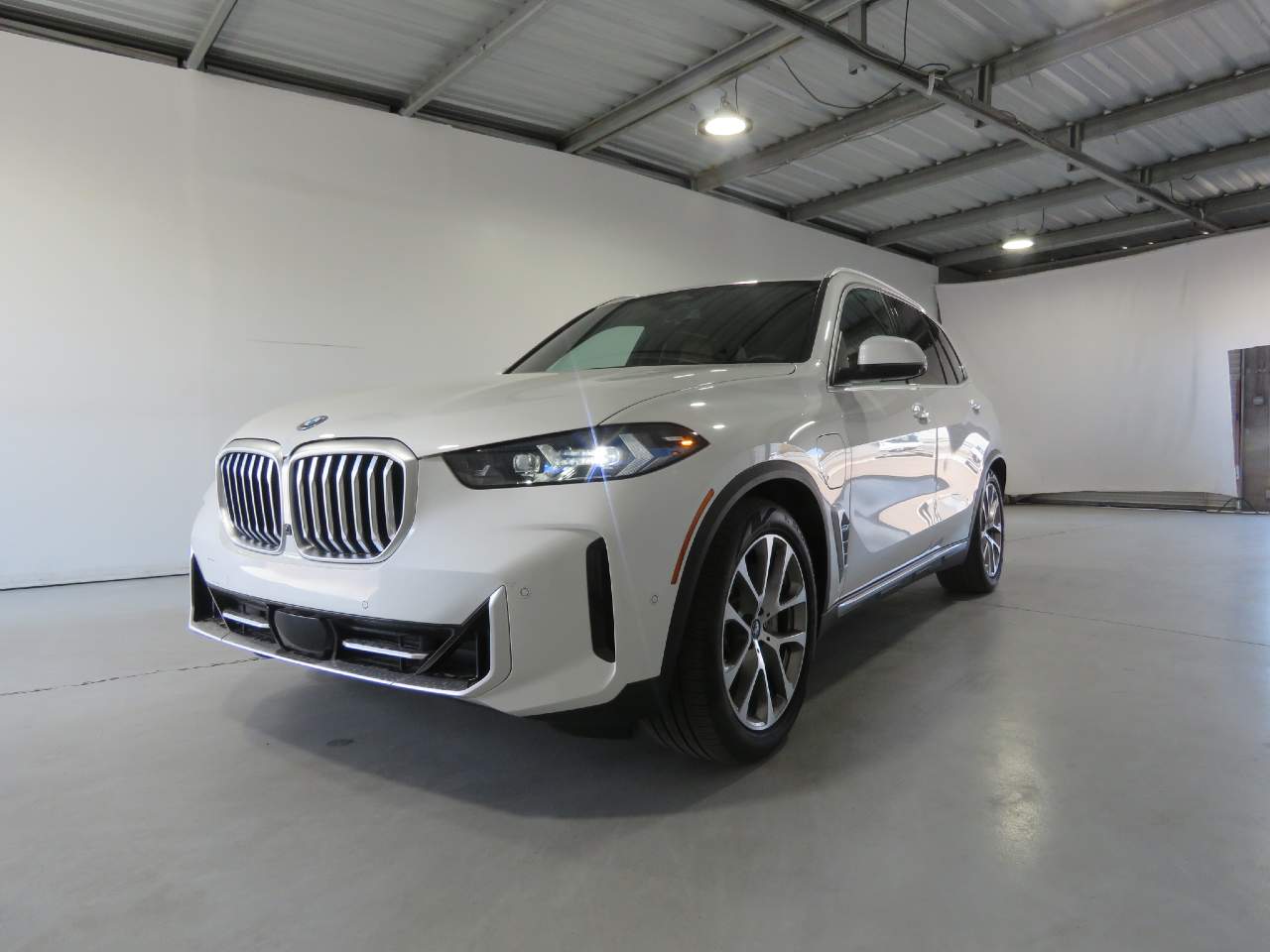 2024 BMW X5 xDrive50e