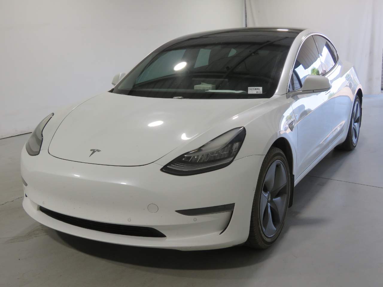 2020 Tesla Model 3 Standard Range