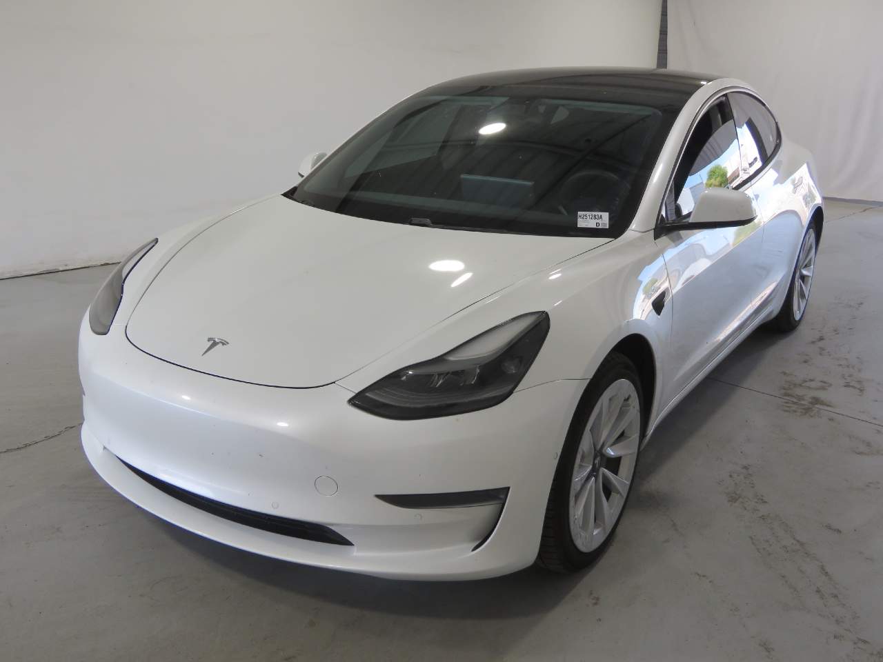 2021 Tesla Model 3 Standard Range Plus