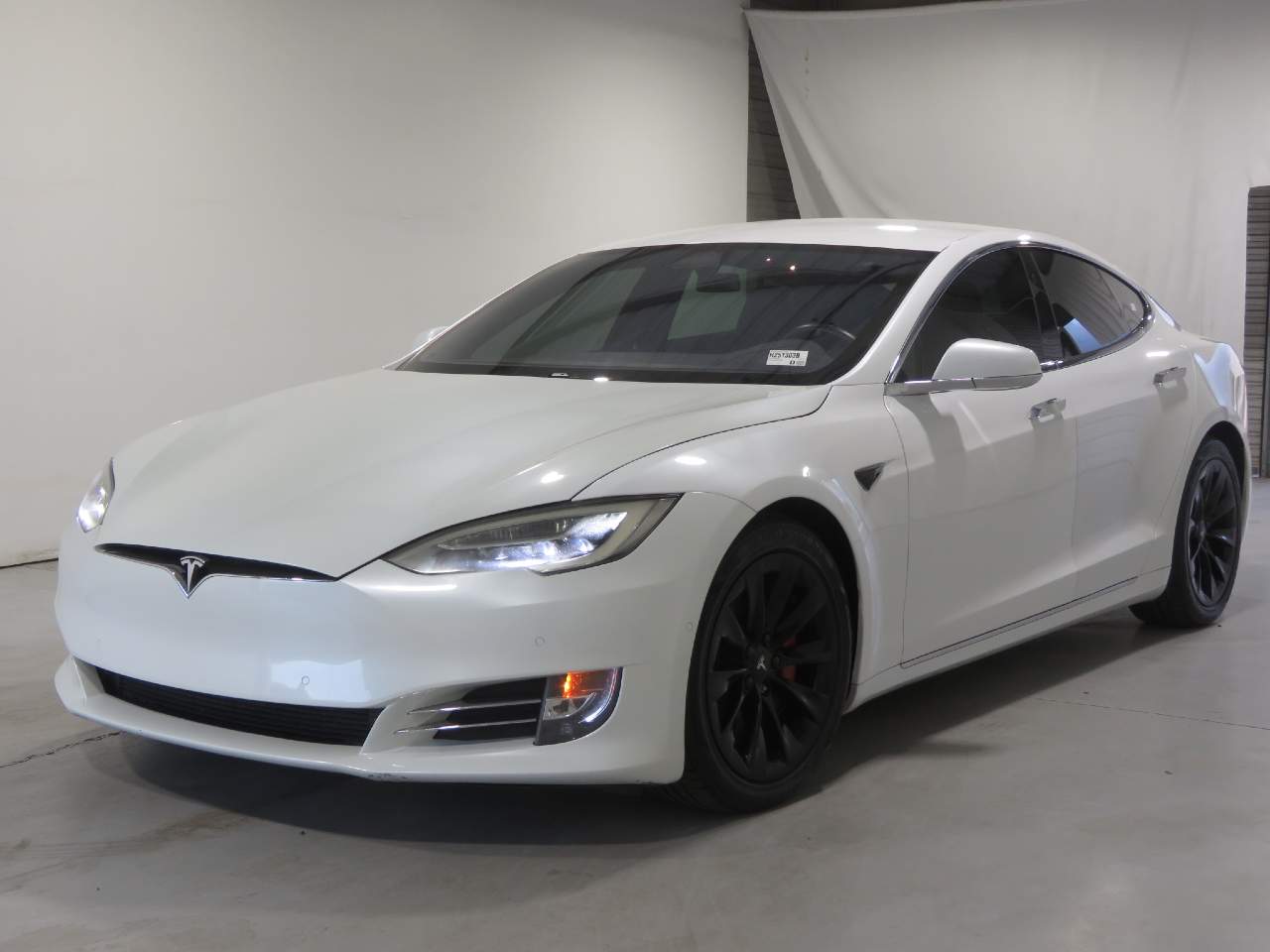 2017 Tesla Model S 90D