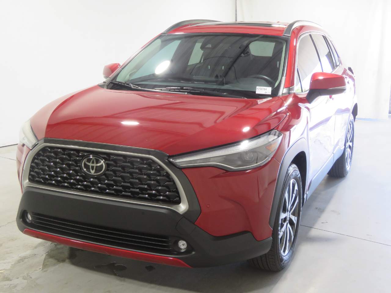 2022 Toyota Corolla Cross XLE
