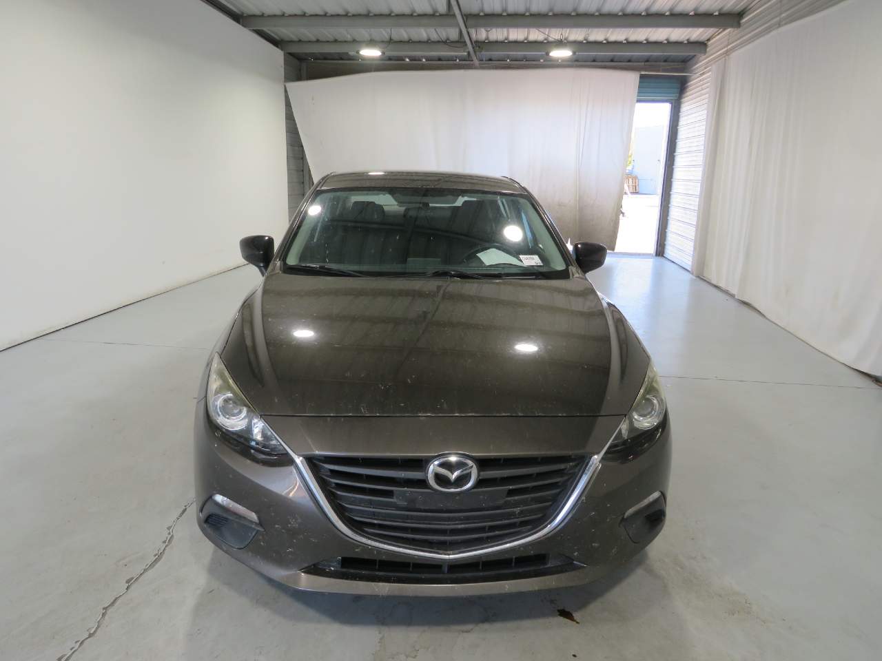 Used 2015 Mazda MAZDA3 i SV with VIN JM1BM1T70F1271641 for sale in Phoenix, AZ