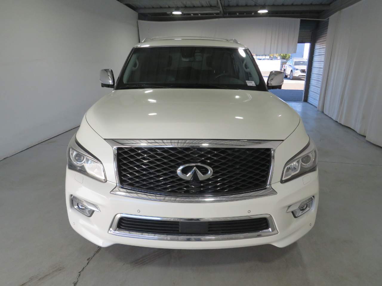 2017 INFINITI QX80 Limited