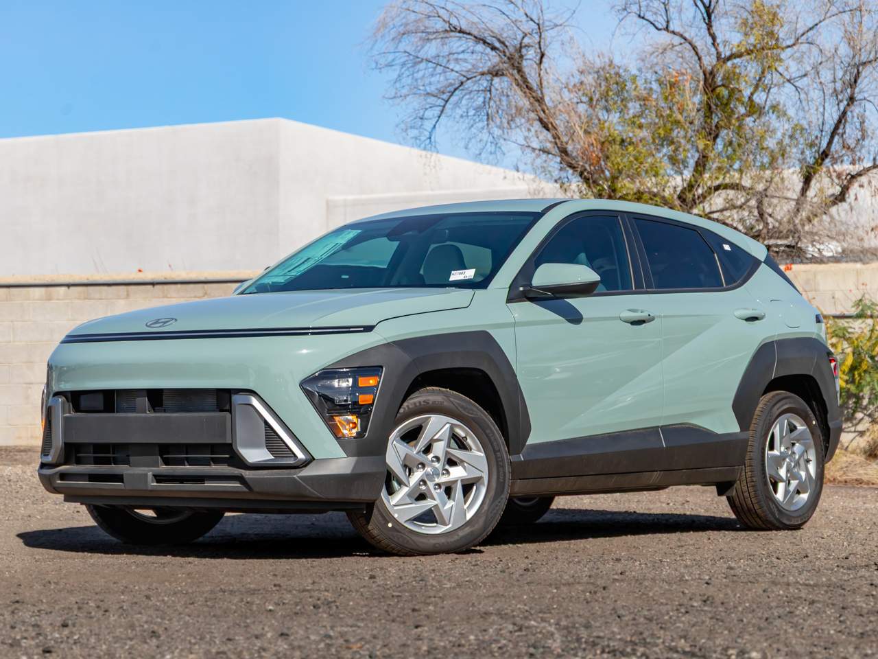 2027 Hyundai KONA SE