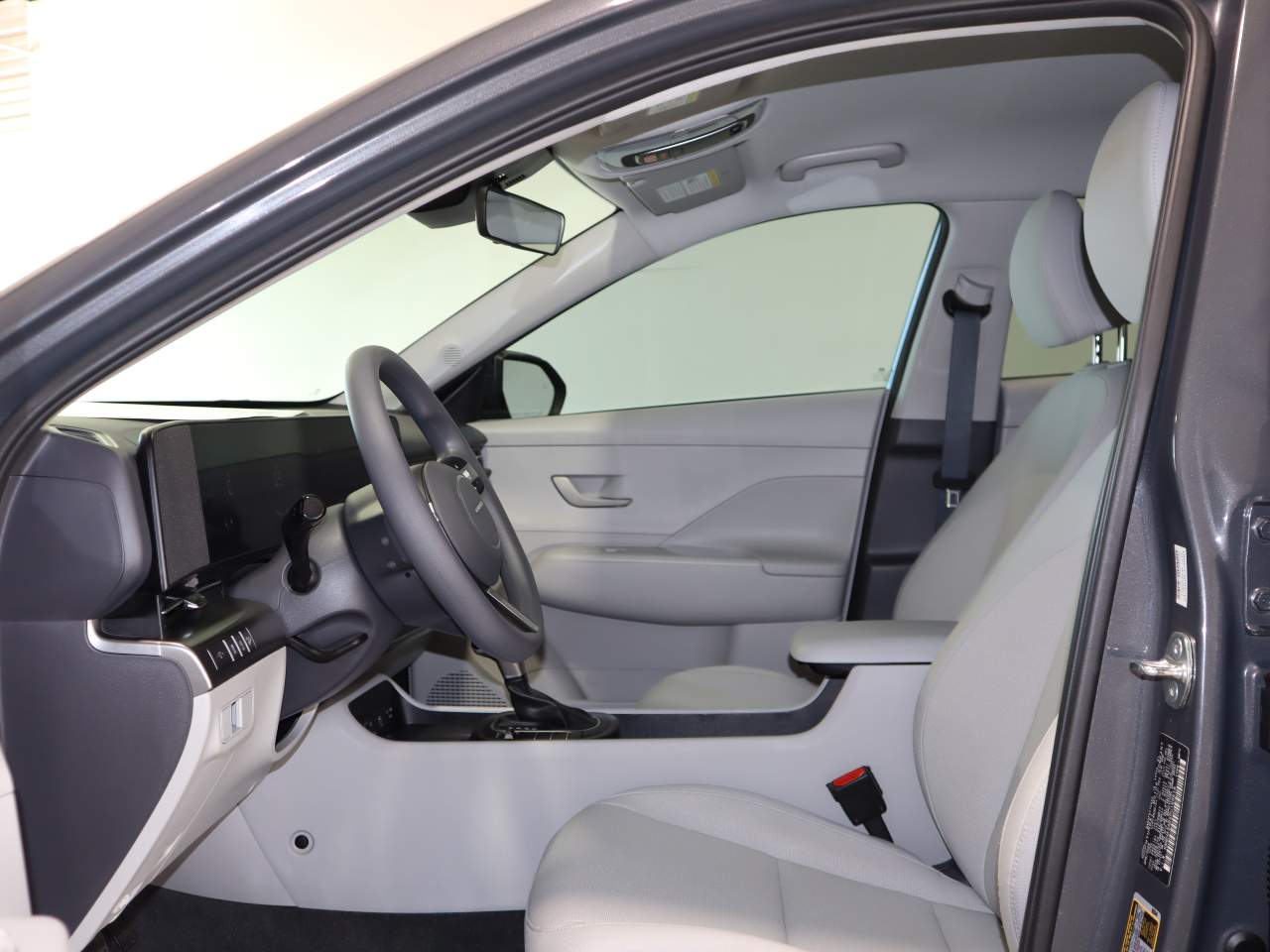 2024 Hyundai Kona SE - Photo 14