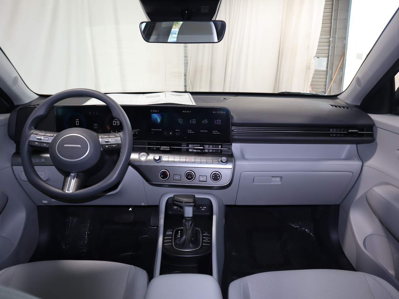 2024 Hyundai Kona SE - Photo 12