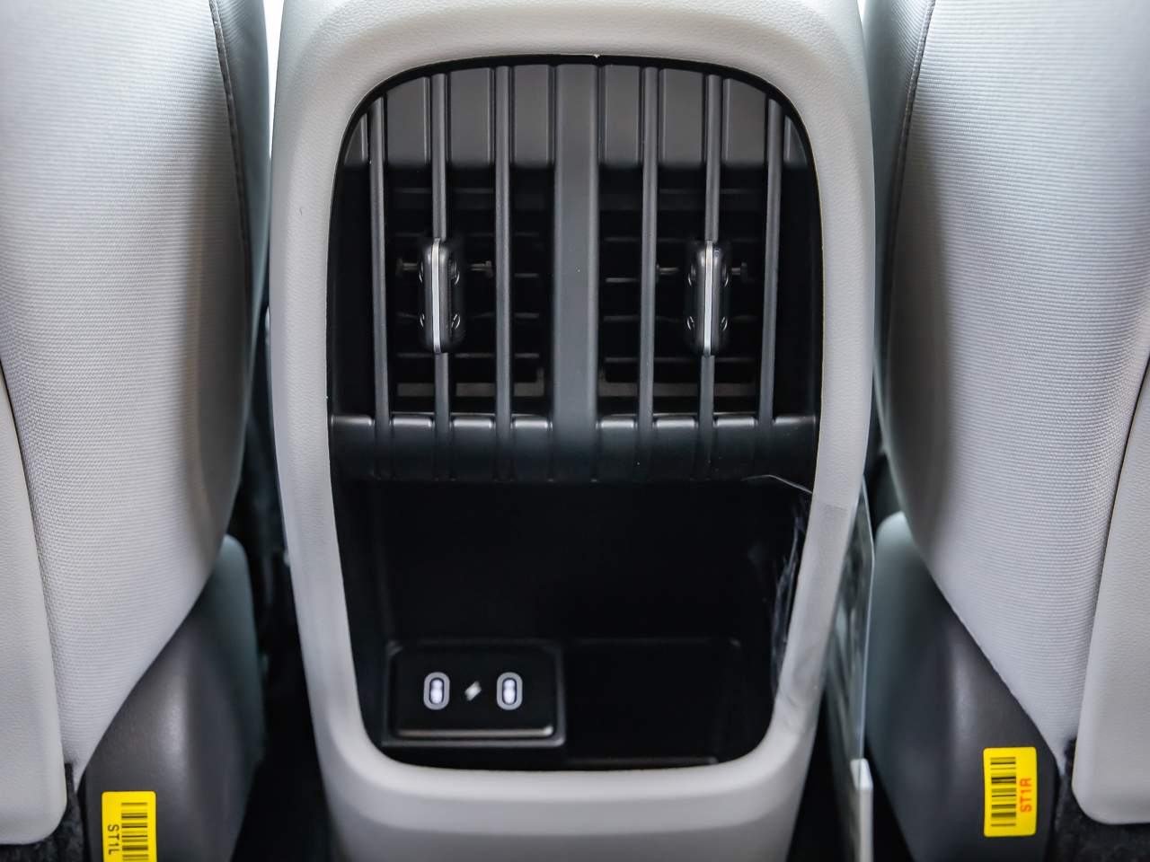 2025 Hyundai KONA Electric SEL