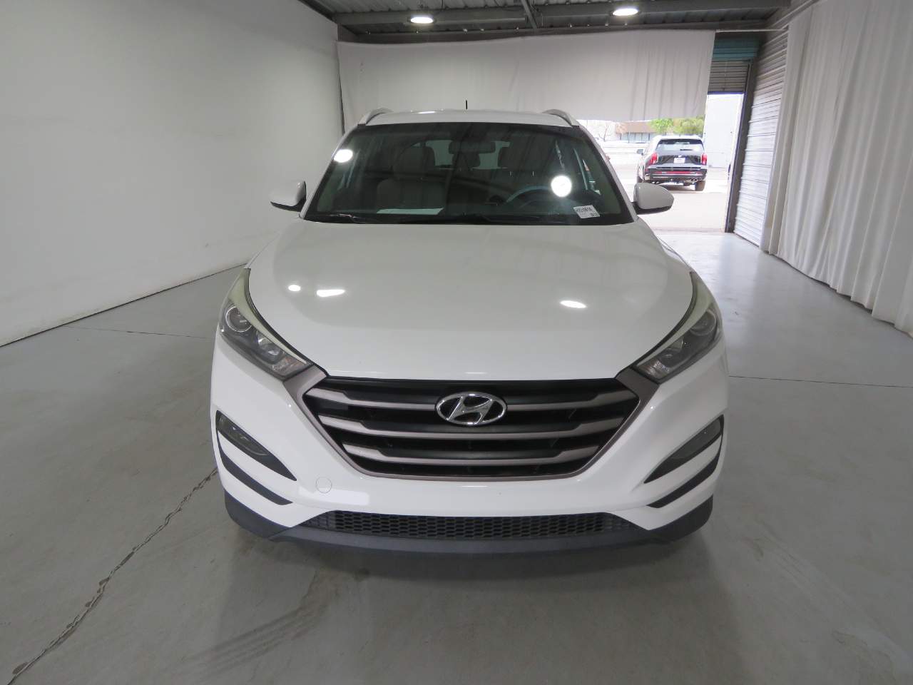 2016 Hyundai TUCSON SE