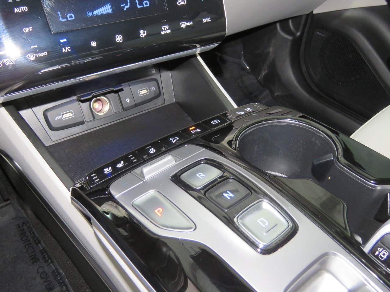 2024 Hyundai Tucson Limited - Photo 17