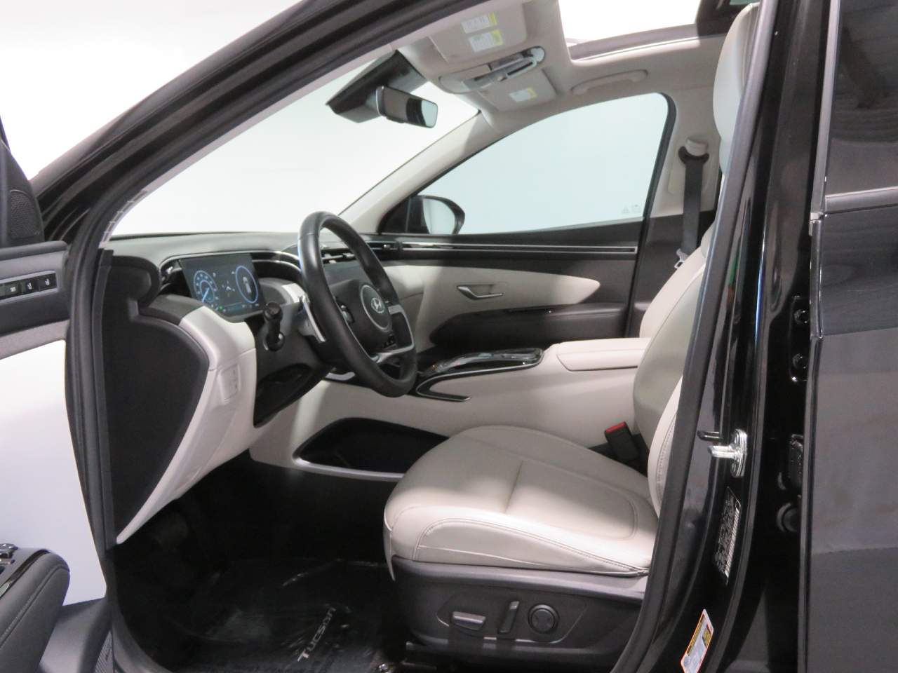2024 Hyundai Tucson Limited - Photo 12