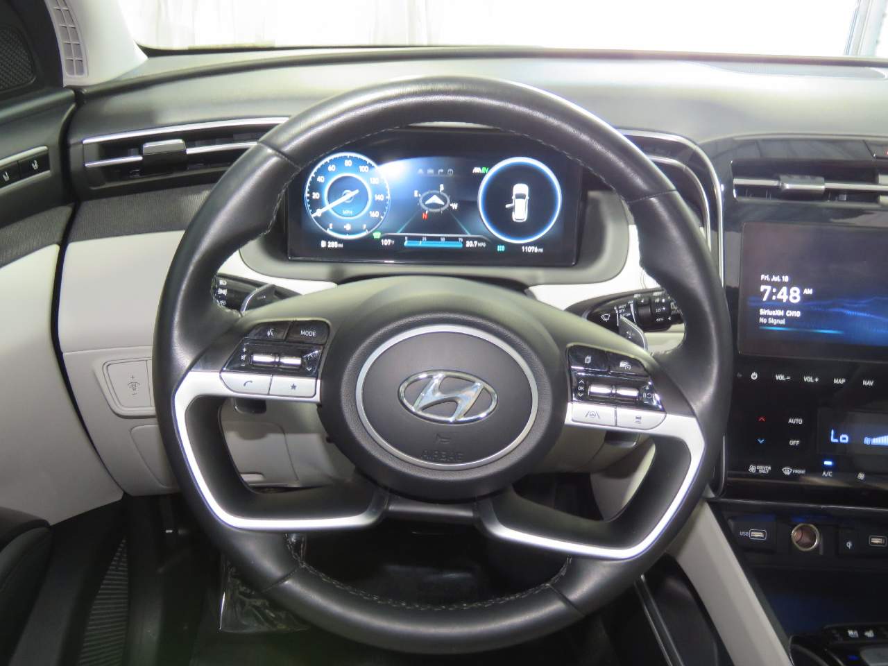 2024 Hyundai Tucson Limited - Photo 10