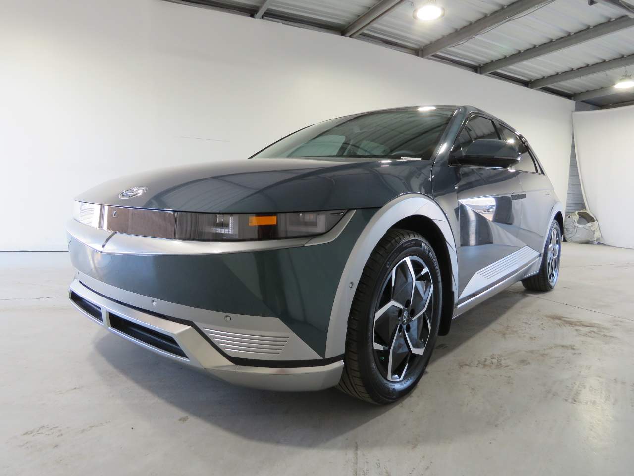 2023 Hyundai IONIQ 5 Limited