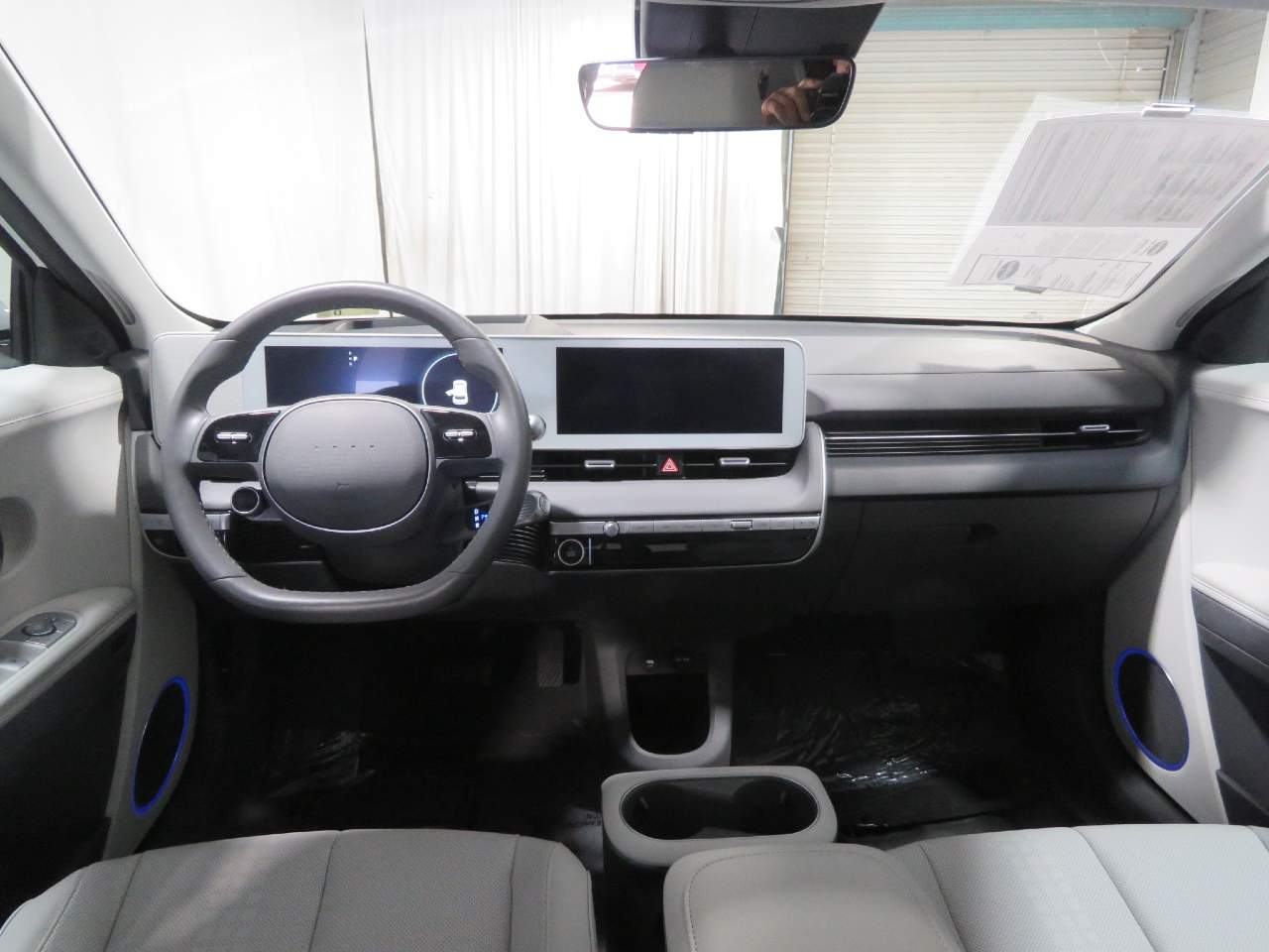 2023 Hyundai IONIQ 5 Limited - Photo 11