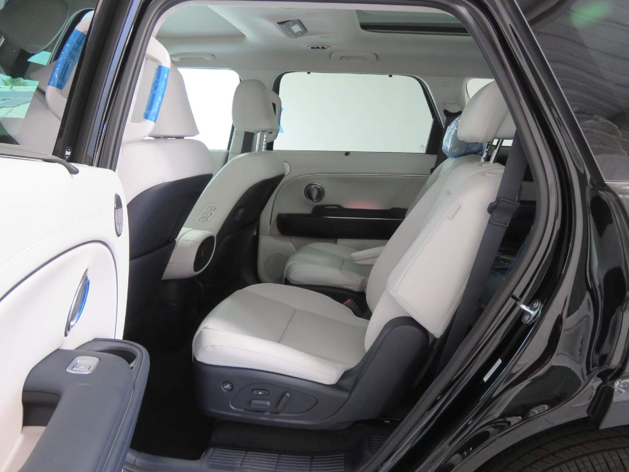2026 Hyundai Palisade Calligraphy - Photo 13