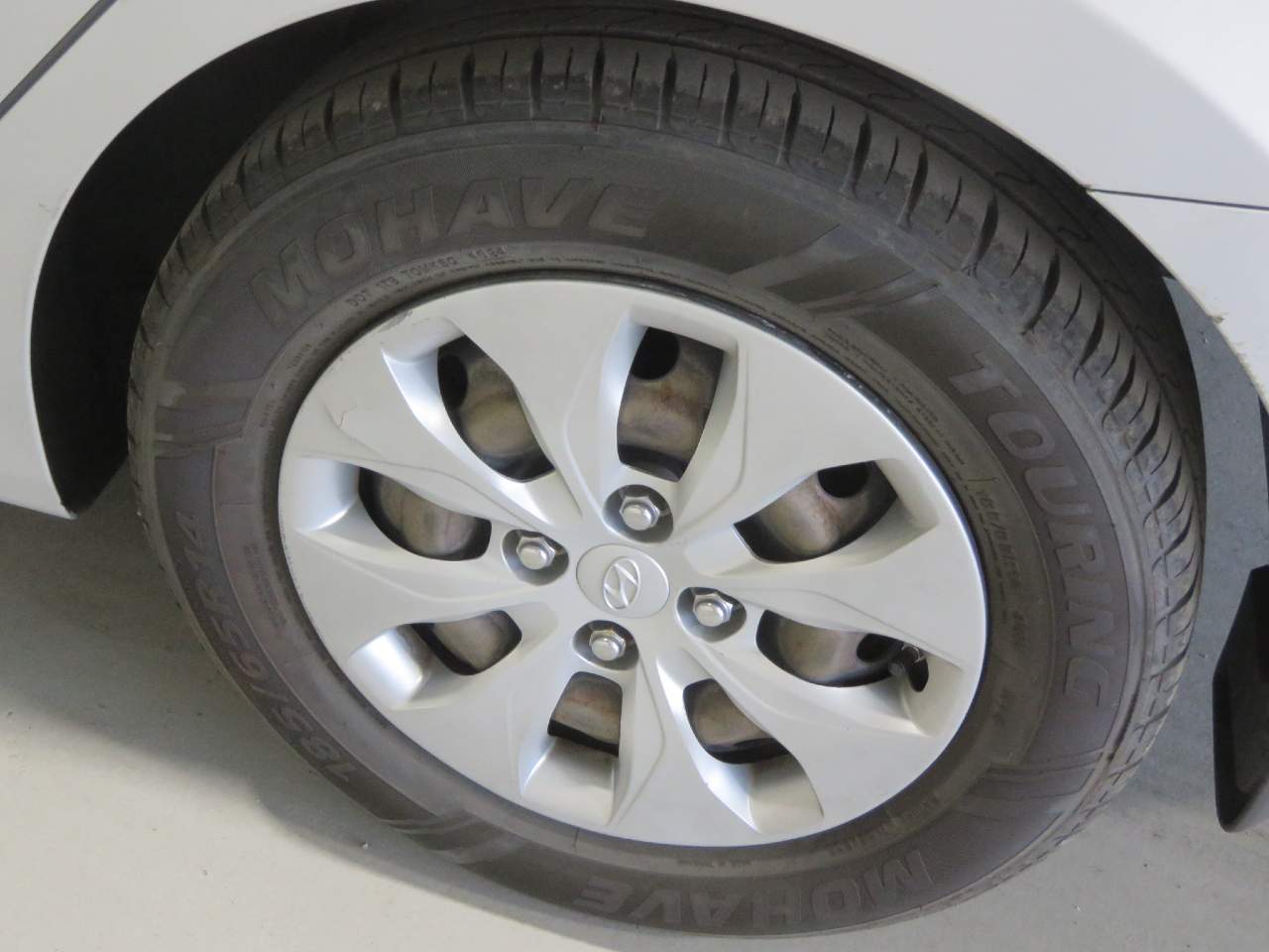 2016 Hyundai Accent SE - Photo 9
