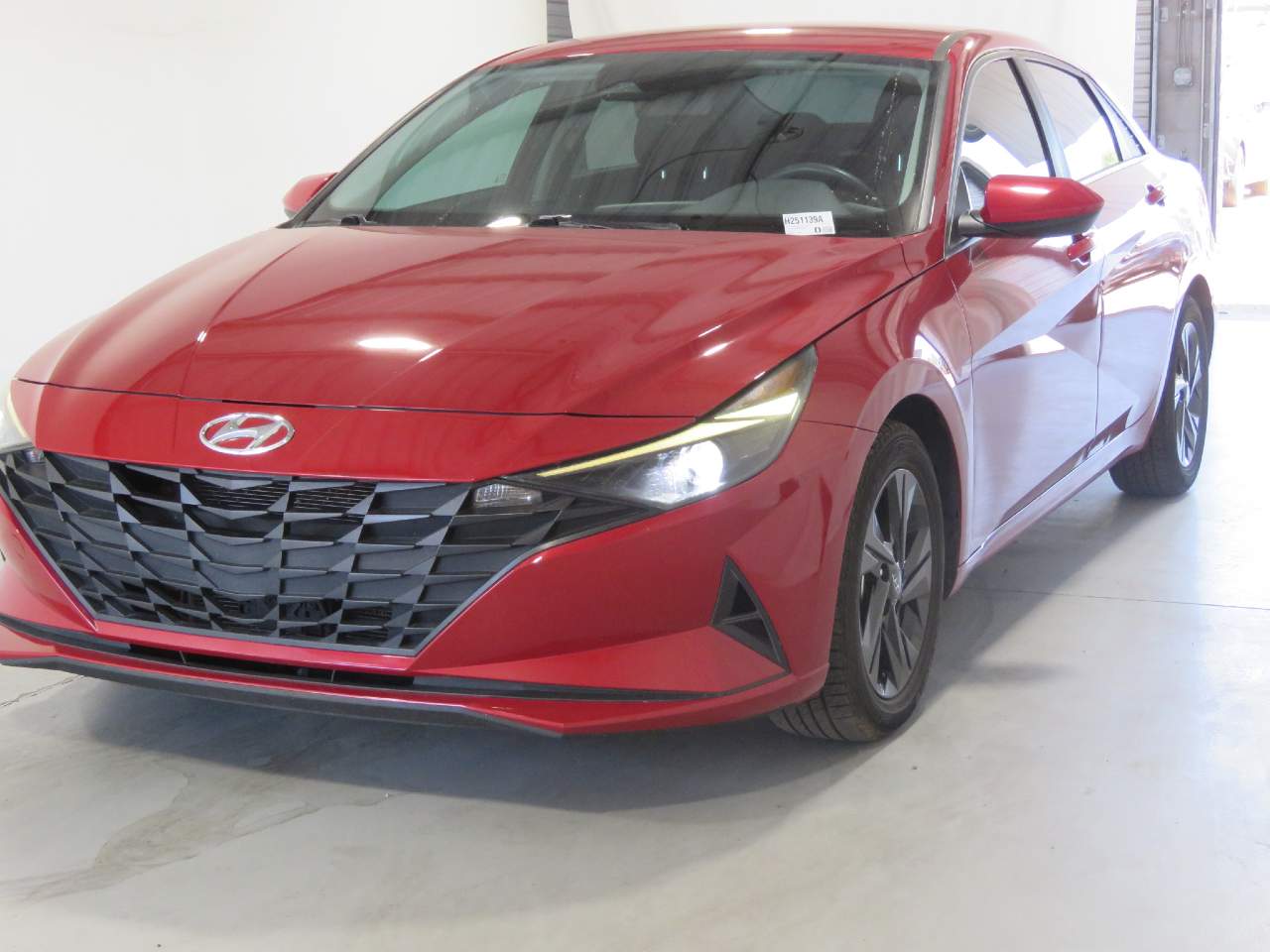 2023 Hyundai ELANTRA Hybrid Blue