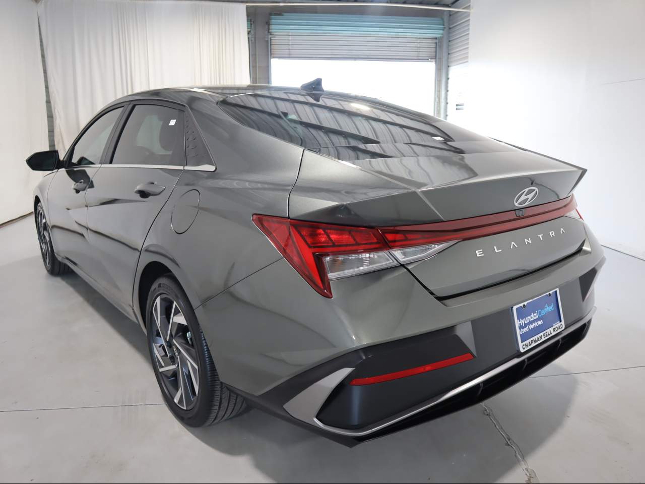 2025 Hyundai Elantra SEL - Photo 6