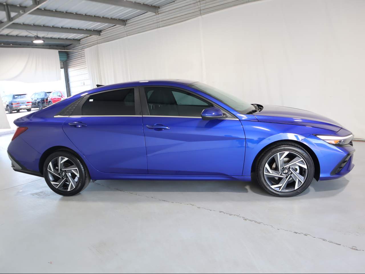2025 Hyundai Elantra SEL - Photo 7