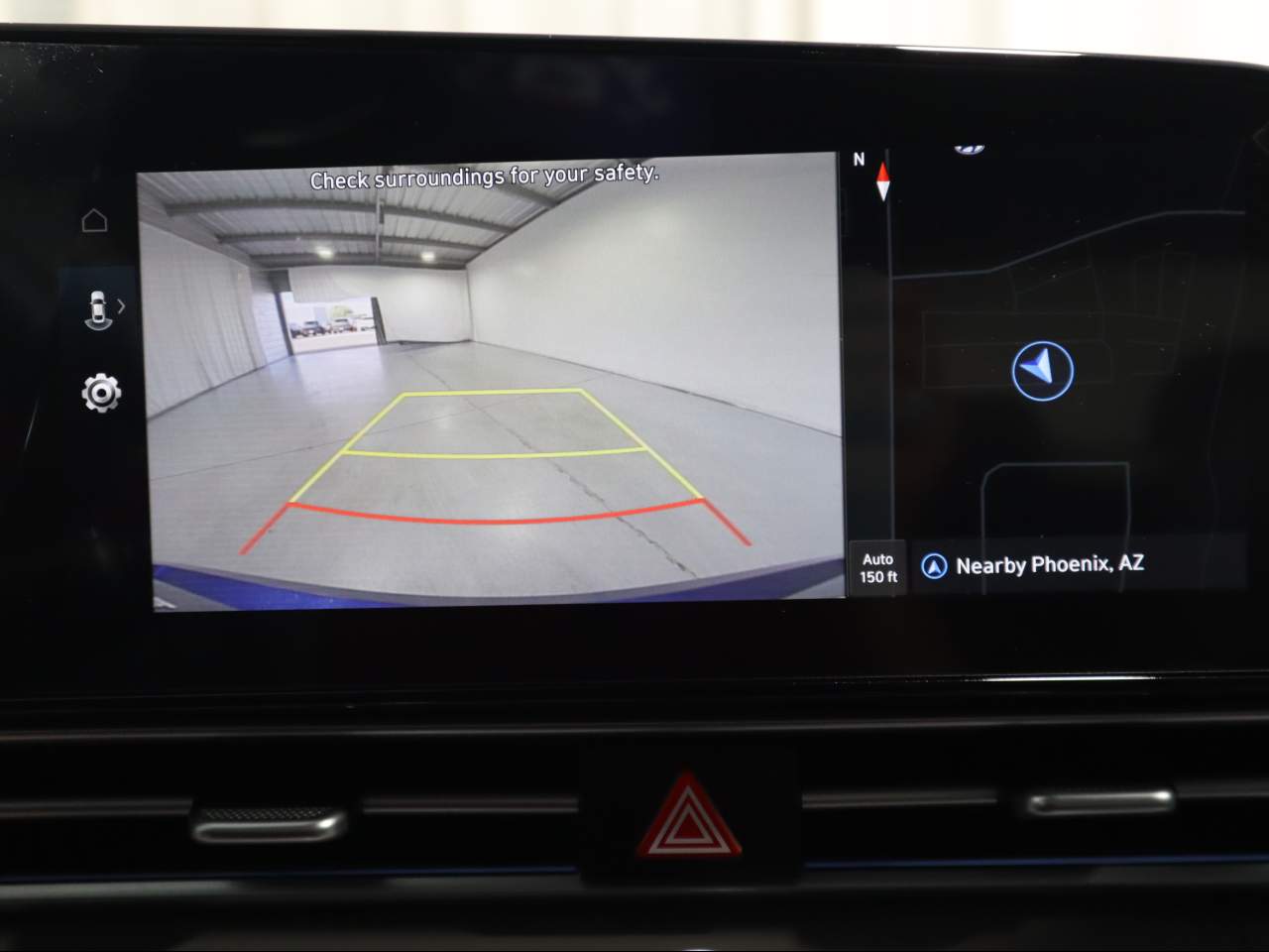 2025 Hyundai Elantra SEL - Photo 15