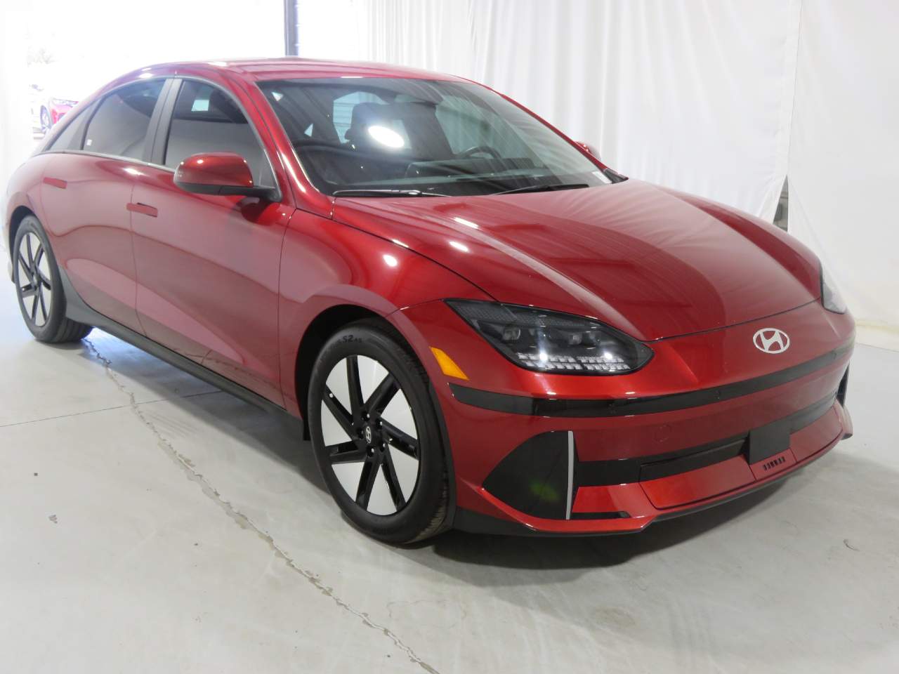 2023 Hyundai IONIQ 6 SE - Photo 3
