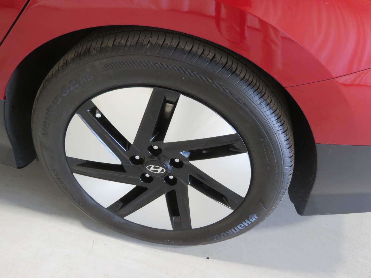 2023 Hyundai IONIQ 6 SE - Photo 9