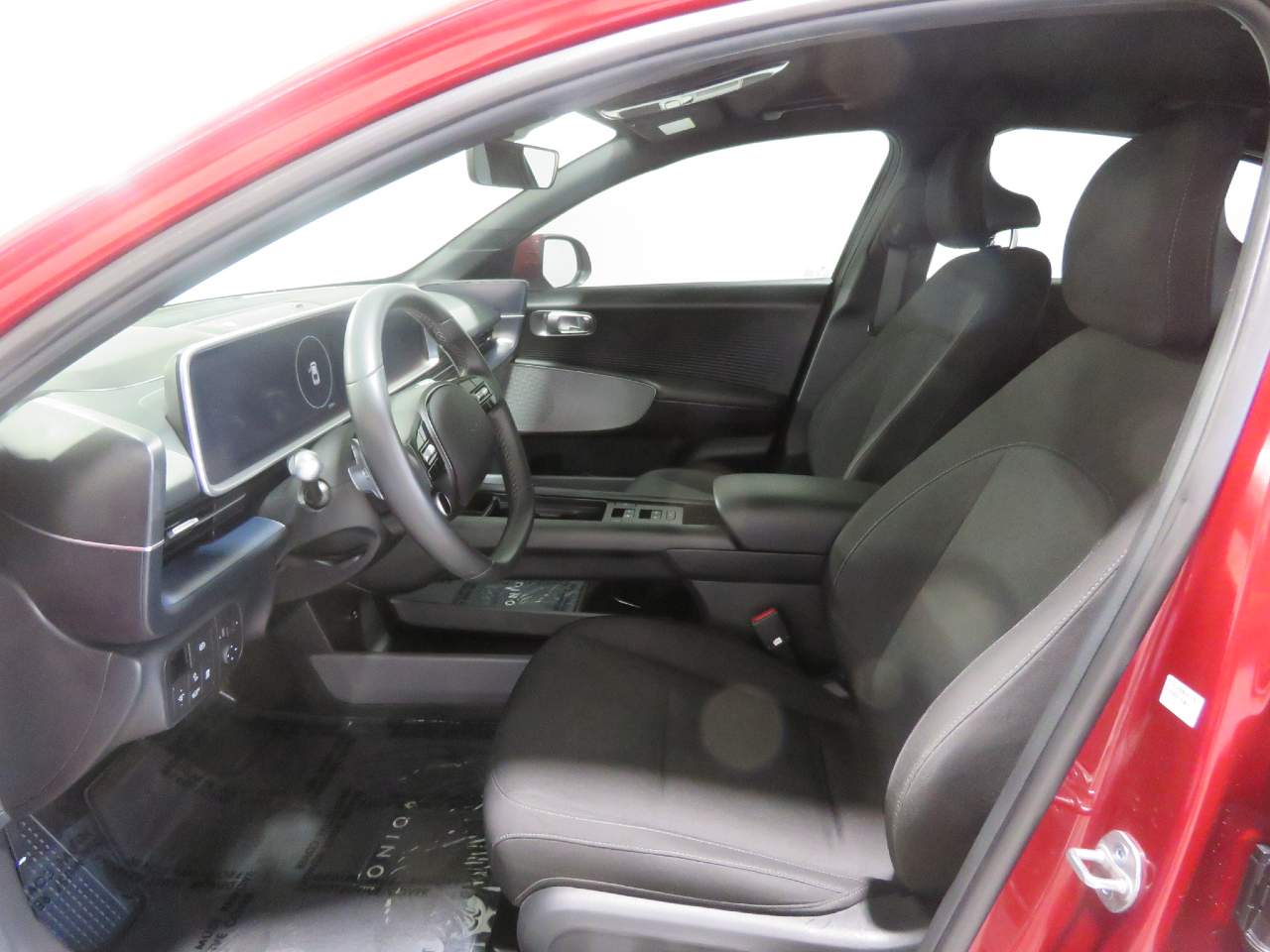 2023 Hyundai IONIQ 6 SE - Photo 12