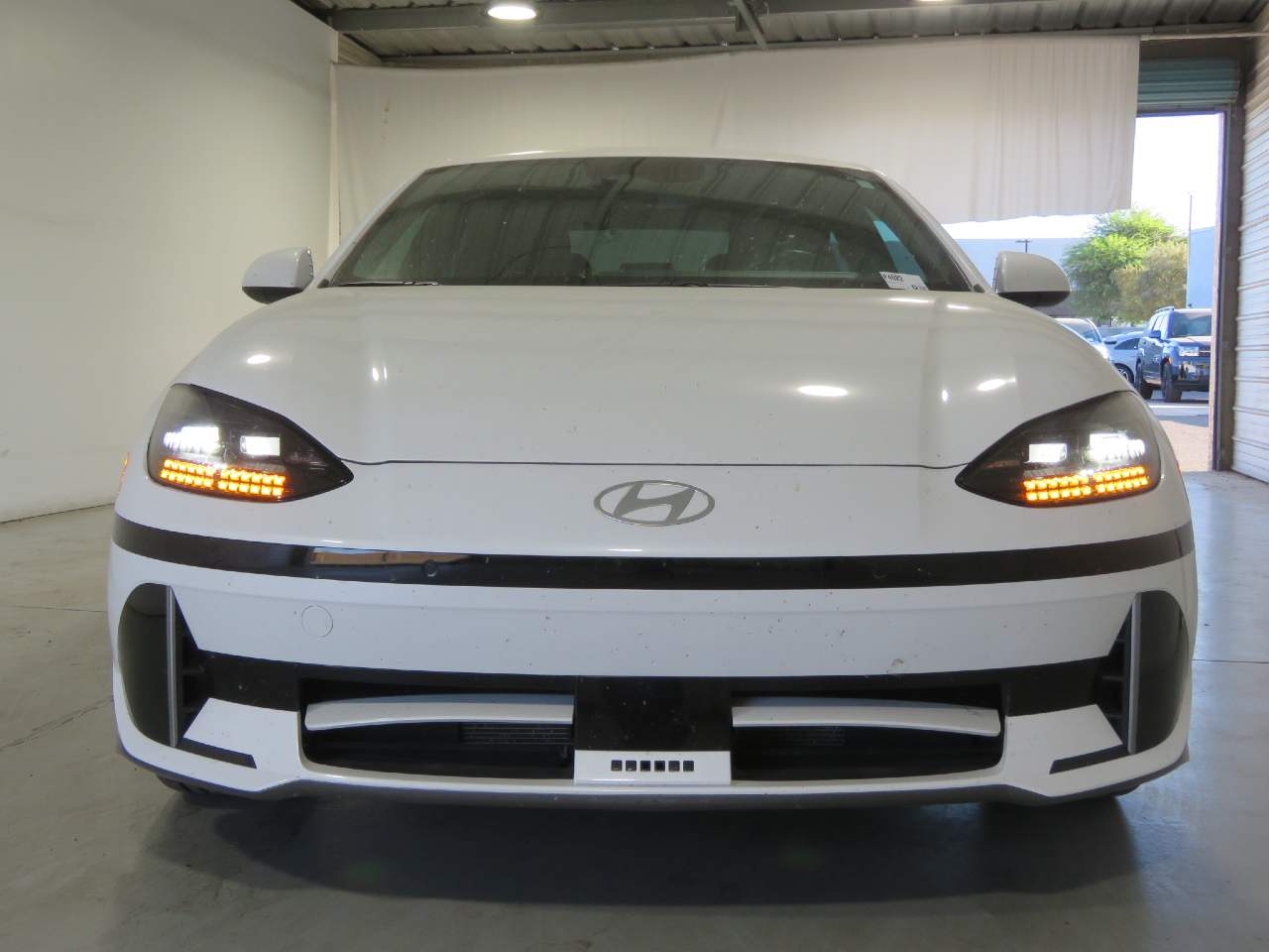2024 Hyundai IONIQ 6 SEL
