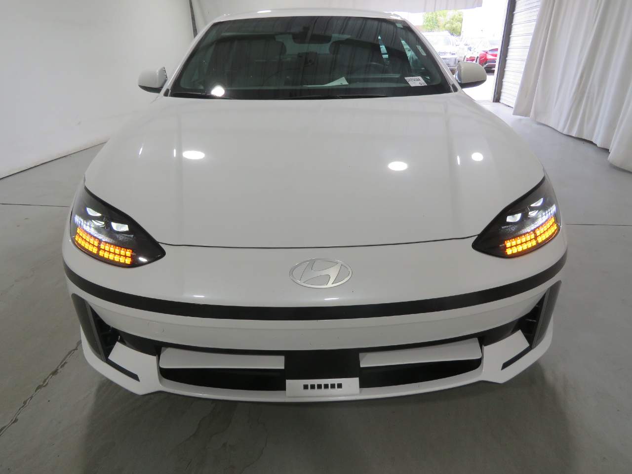 2024 Hyundai IONIQ 6 SEL