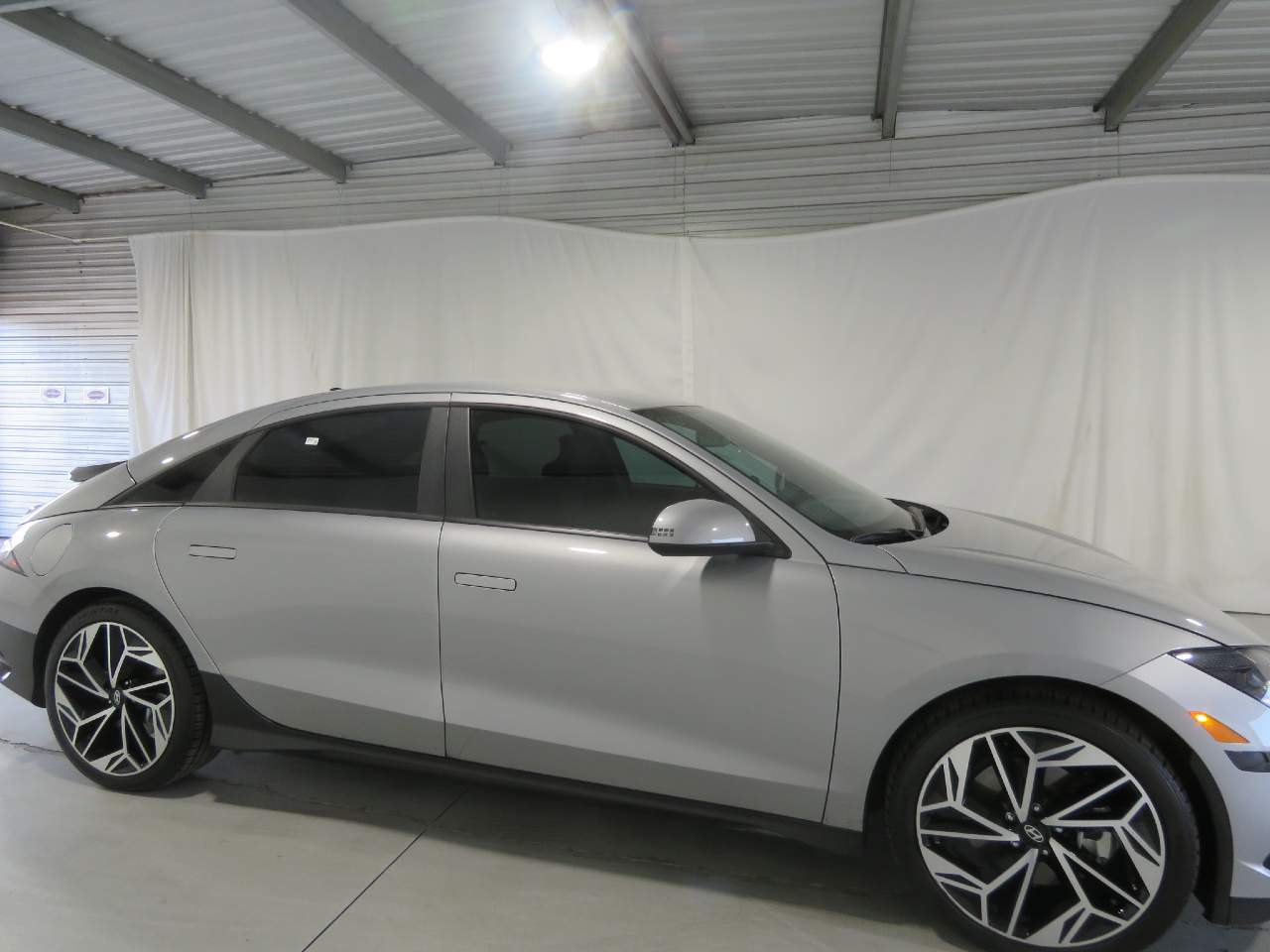 2024 Hyundai IONIQ 6 SEL - Photo 7