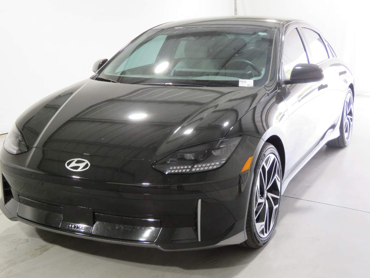 2023 Hyundai IONIQ 6 SEL
