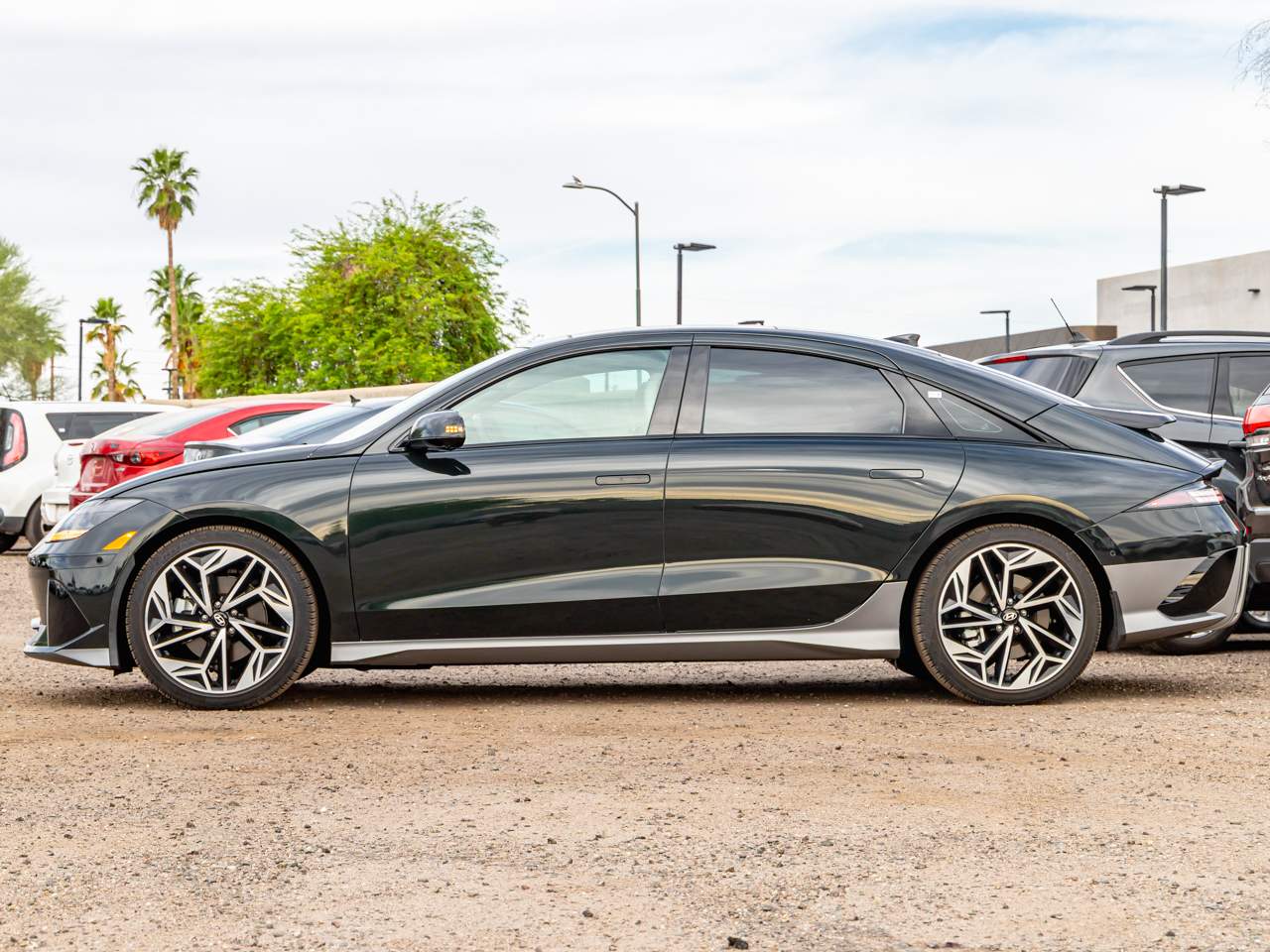 Used 2024 Hyundai IONIQ 6 Limited with VIN KMHM54AAXRA055866 for sale in Phoenix, AZ