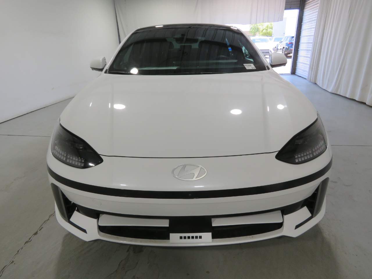 2024 Hyundai IONIQ 6 Limited