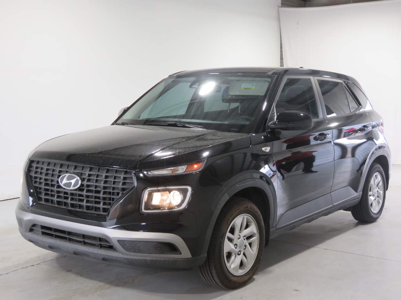 2022 Hyundai VENUE SE