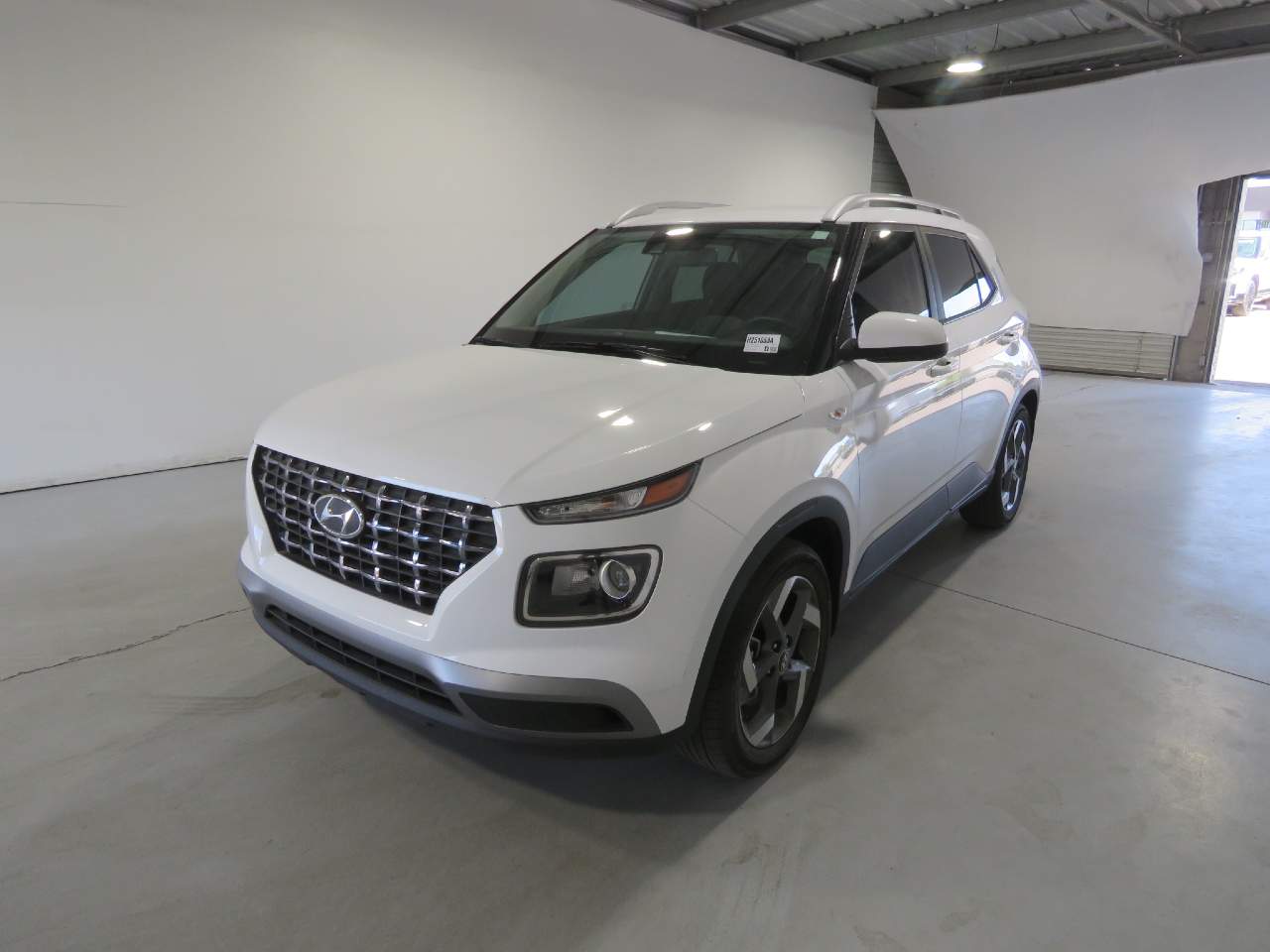 2021 Hyundai VENUE SEL