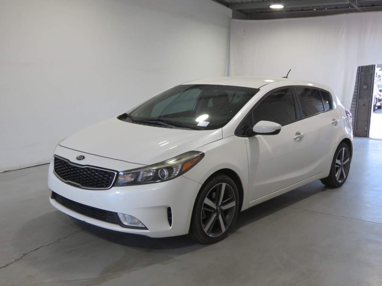 2017 Kia Forte5 EX