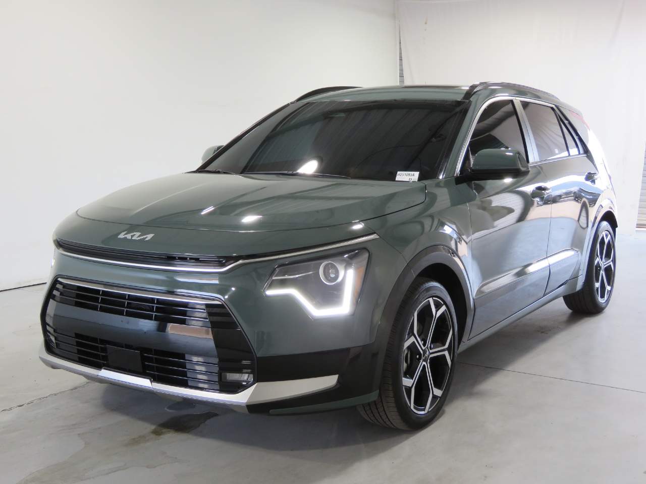 2023 Kia Niro EX