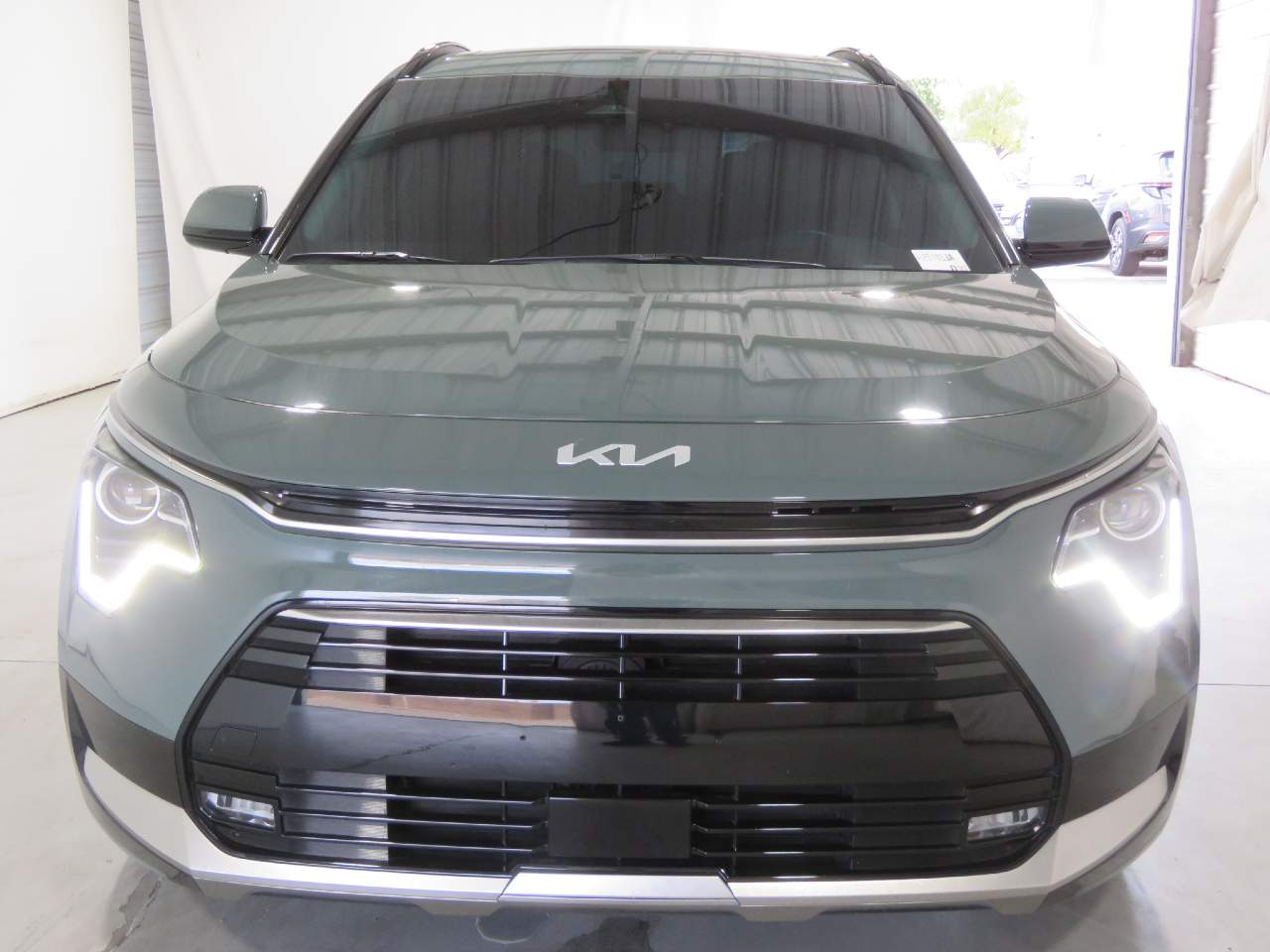 2023 Kia Niro EX