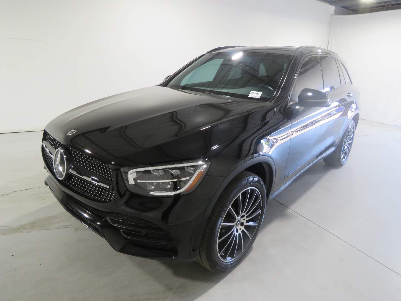 2021 Mercedes-Benz GLC 300