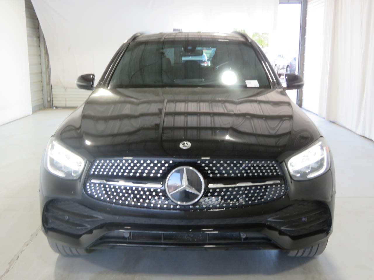 2021 Mercedes-Benz GLC 300