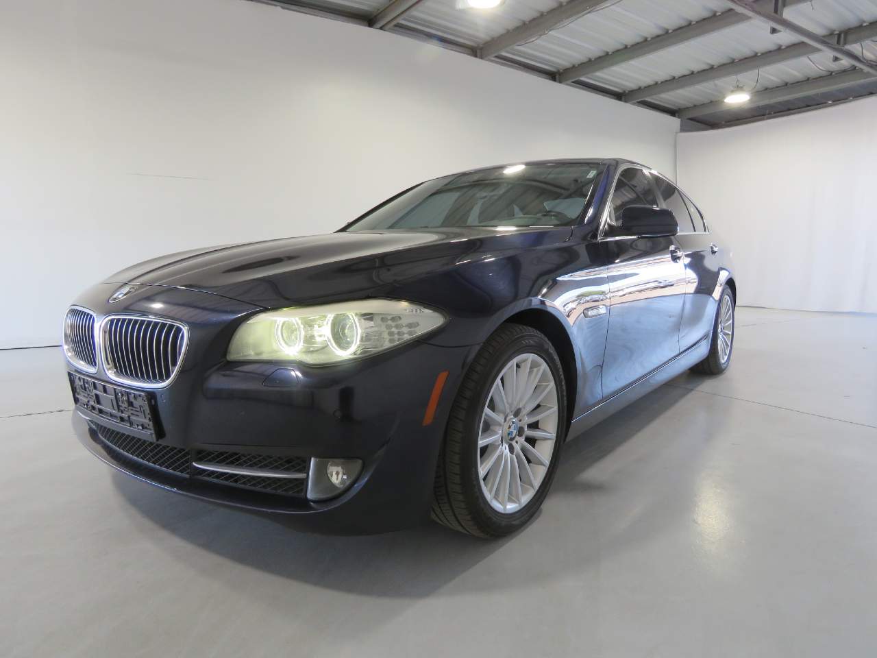 2012 BMW 5-Series 528i