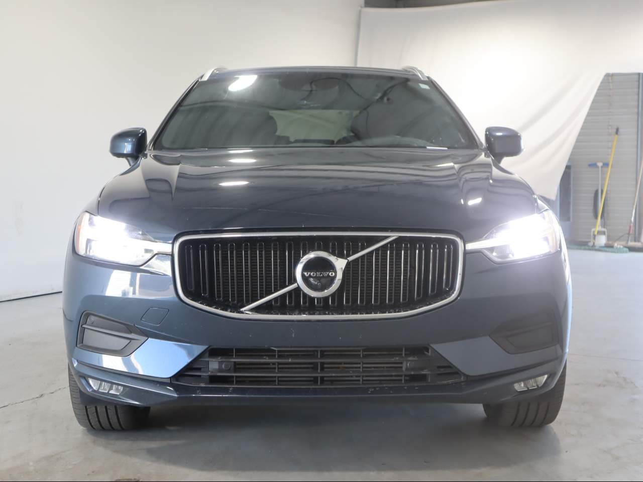 2021 Volvo XC60 T5 Momentum