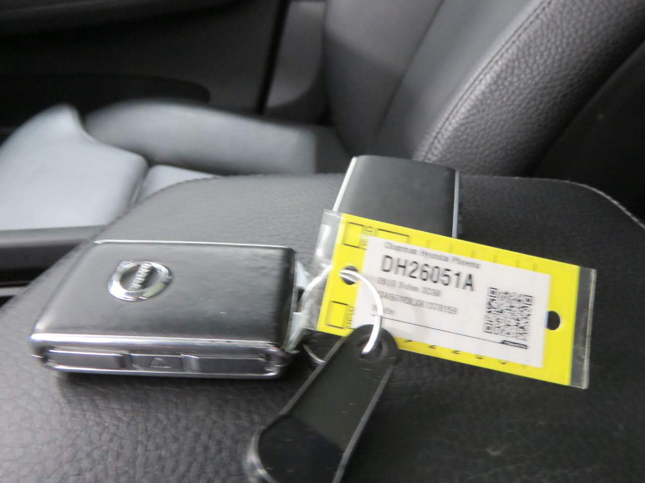 2019 Volvo XC60 T8 eAWD Inscription