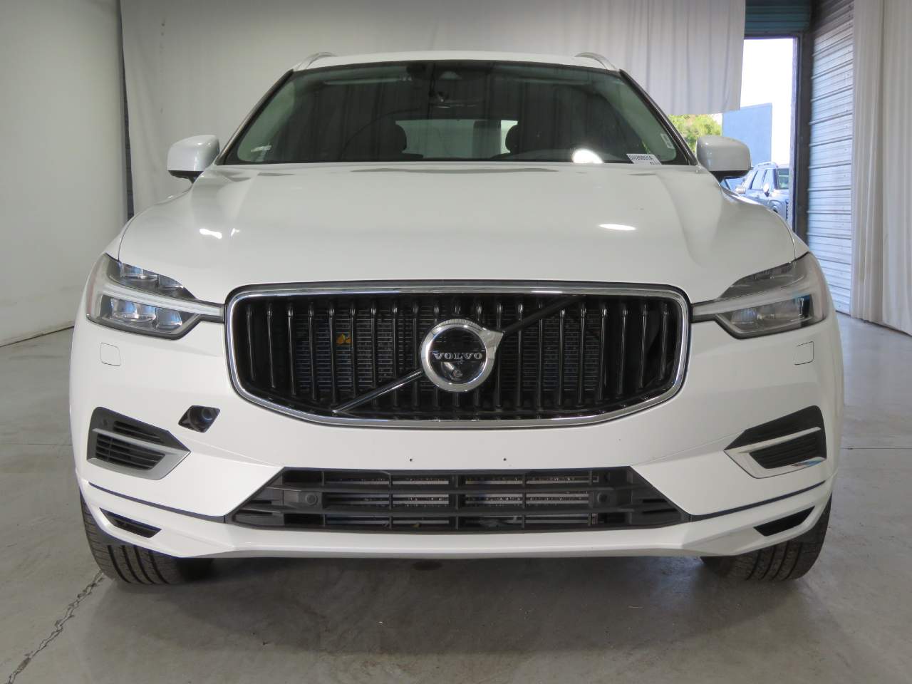 2019 Volvo XC60 T8 eAWD Inscription
