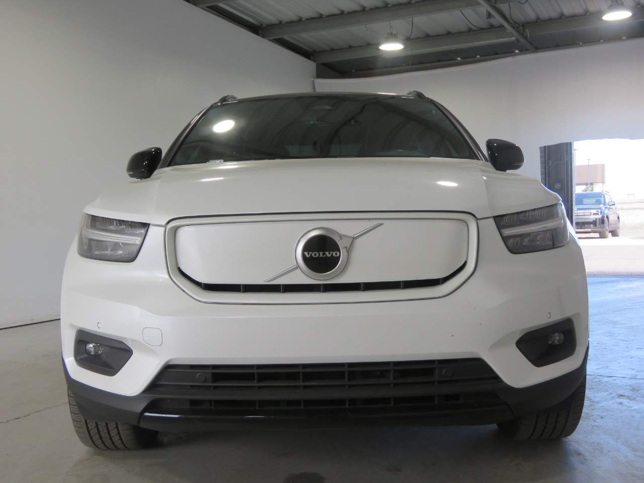 2021 Volvo XC40 Recharge Pure Electric P8
