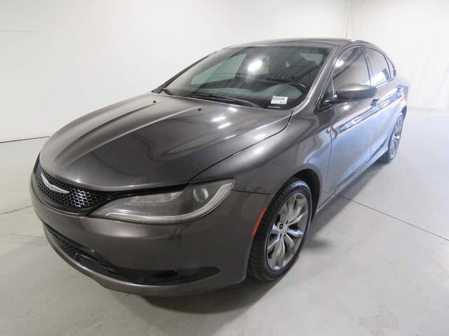 2016 Chrysler 200