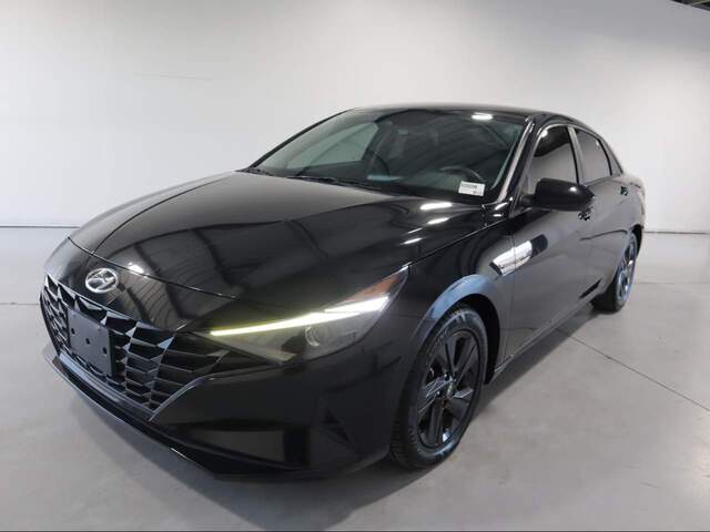 2022 Hyundai ELANTRA